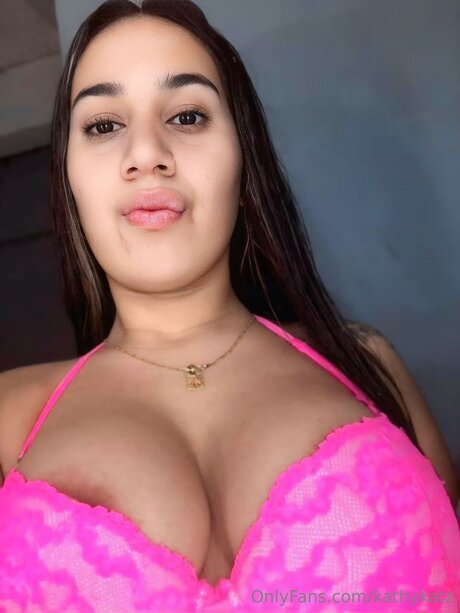 フラットオンリーファン 無料ポルノ アーカイブ