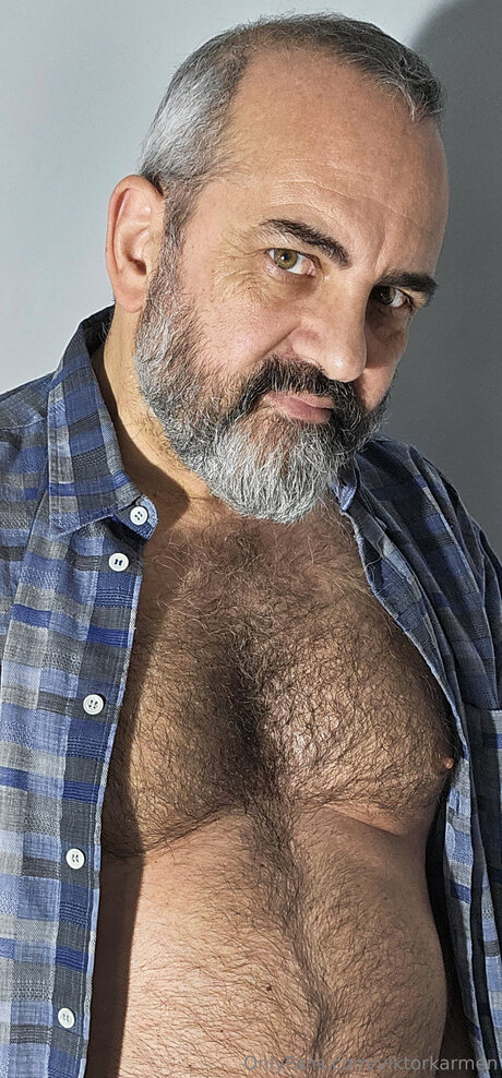 Viktorkarmen 素敵なポルノスター アーカイブ