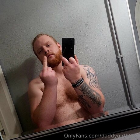 曲線美の女の子オンリーファンズ 無料裸 ギャラリー