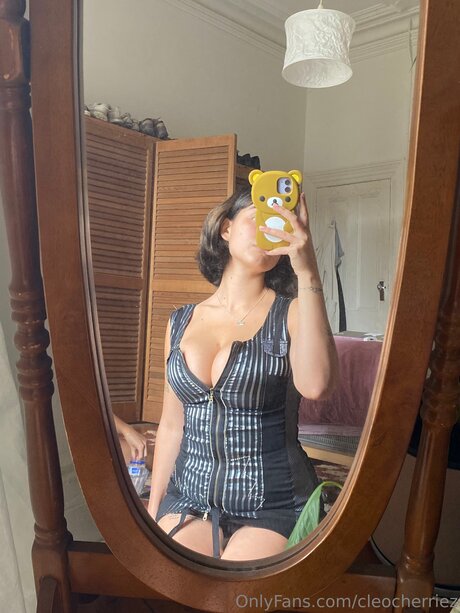 Cleocherriez 完璧な女優 写真