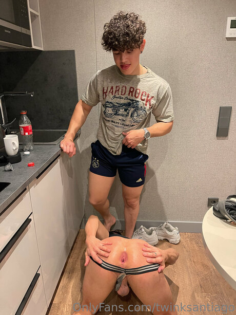 Twinksantiago ポルノスター ヌード 画像