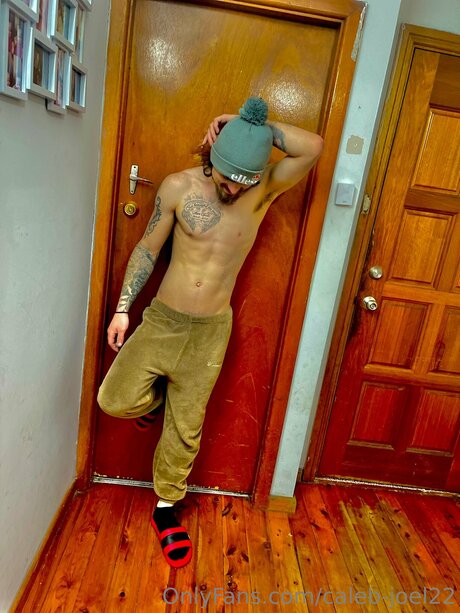 Caleb Joel22 ポルノスター ヌード 画像