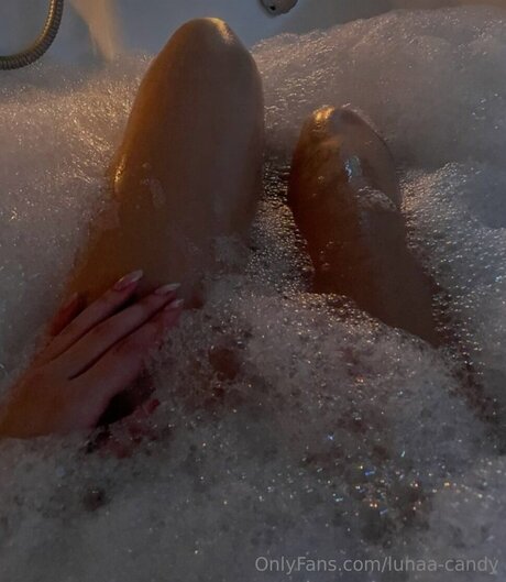 熟女アナルオンリーファンズ えろ 画像