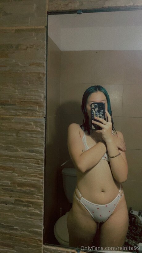 Reinita99 ポルノスター トップ 写真