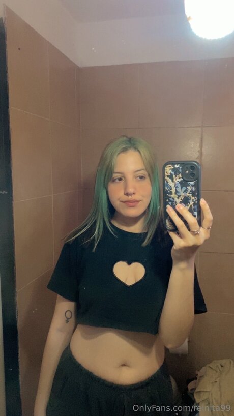 Reinita99 ポルノスター アダルト 画像