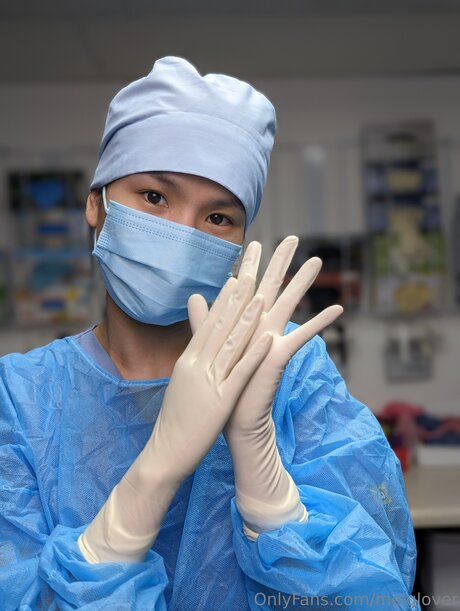 金髪のホットな妻オンリーファンズ ホットxxx 画像