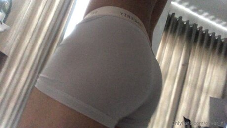 Oliver Nl トップポルノスター 写真