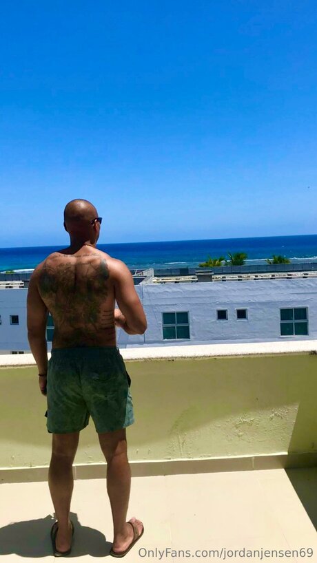 Jordanjensen69 ホットスター 写真