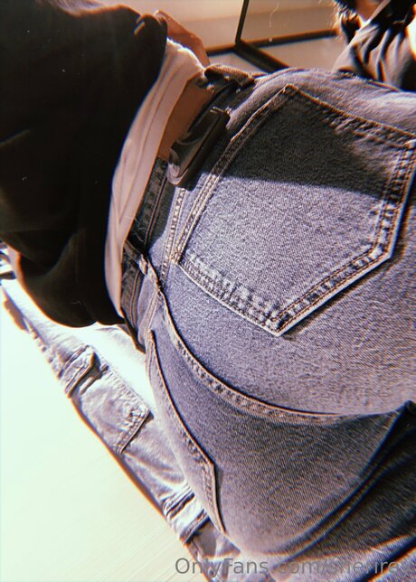 Sherirey ポルノスター 無料 画像