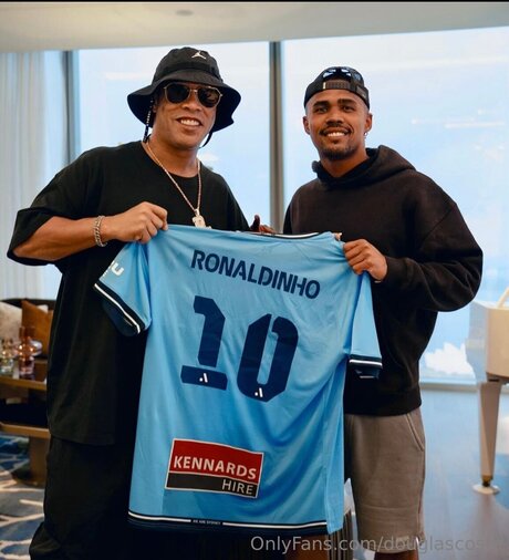 Douglascosta ヌードモデル 写真