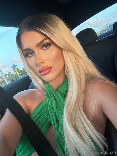 Kaitlynxo アダルトスター 写真