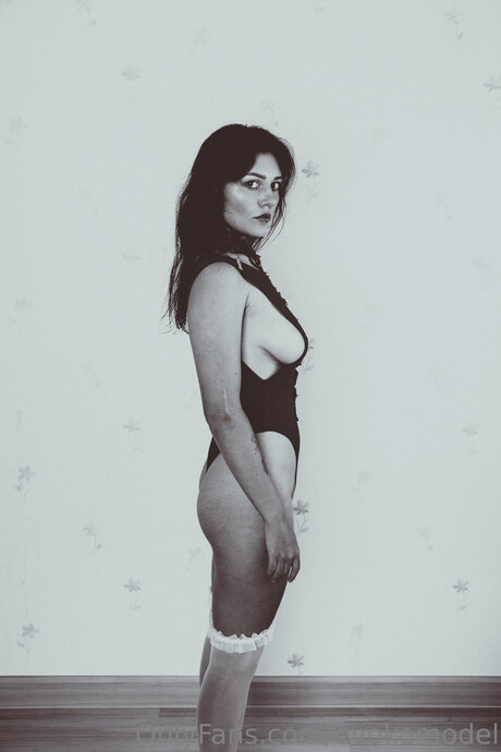 フィットネス 裸 オンリーファンズ 限定 ギャラリー