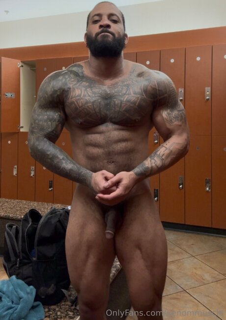 大きなお尻の黒人オンリーファンズ 美しいxxx 画像