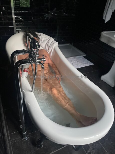 Aylinvalentina 美しいモデル ギャラリー