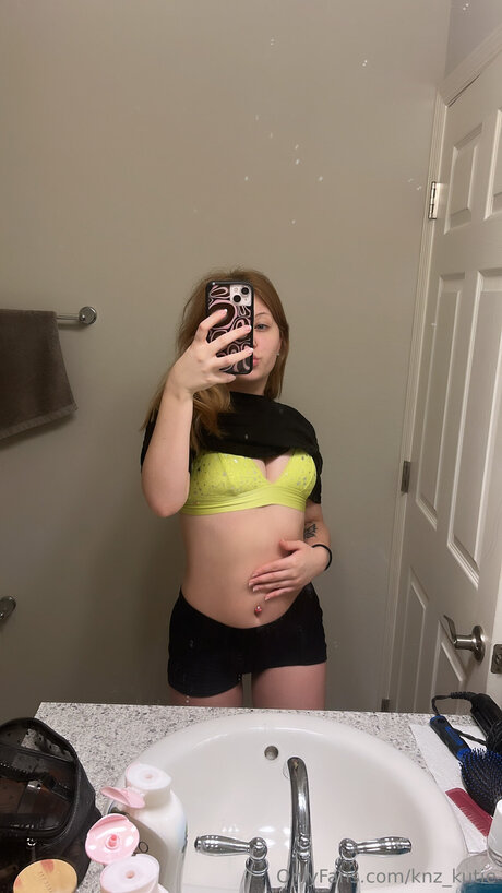 Knz Kutie 最高のモデル 写真