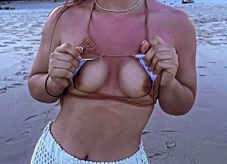 Ayeshasamaha モデル 画像