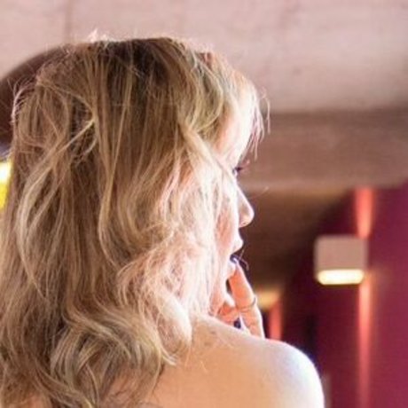 taluane vip 最高のスター 写真