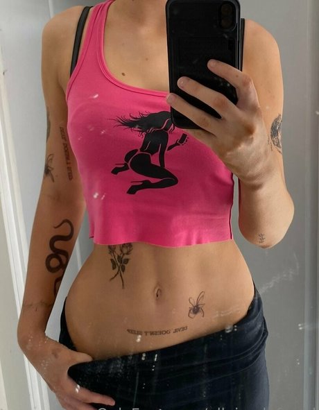 Ella Jayde Ford 無料モデル 写真