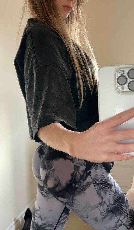 Mira Szalma ポルノスター アーカイブ