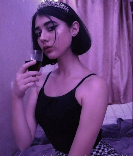 celine naughty HD女優 画像