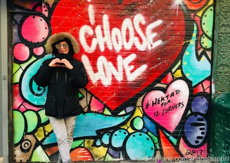 chanelsantini かわいいスター 写真