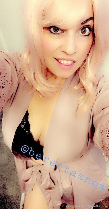 berettasnow セックススター 画像