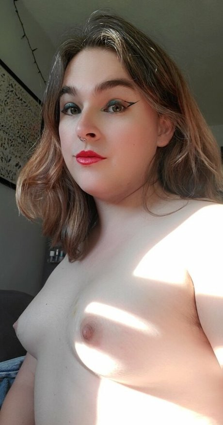 Vorpal Val ポルノスター トップ 画像