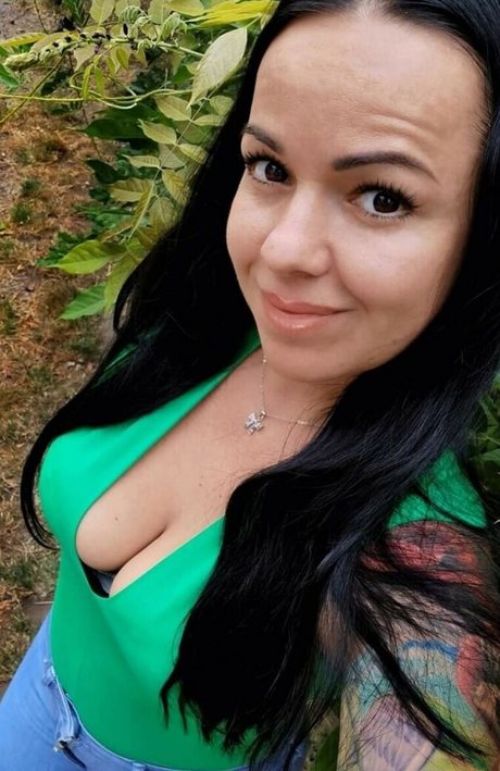 Magyar Milfek アート女優 写真