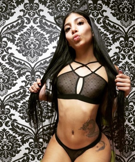 Princessmelanie ポルノスター 美しい 写真