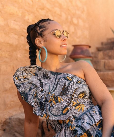 Alicia Keys xxxポルノスター 写真