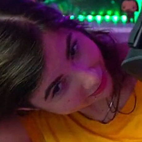 Nicole Diretora 高品質のスター ギャラリー