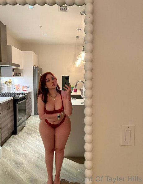 realtaylerhills ヌード女優 写真