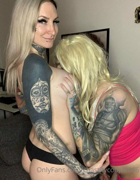 老母オンリーファン 美しい 画像