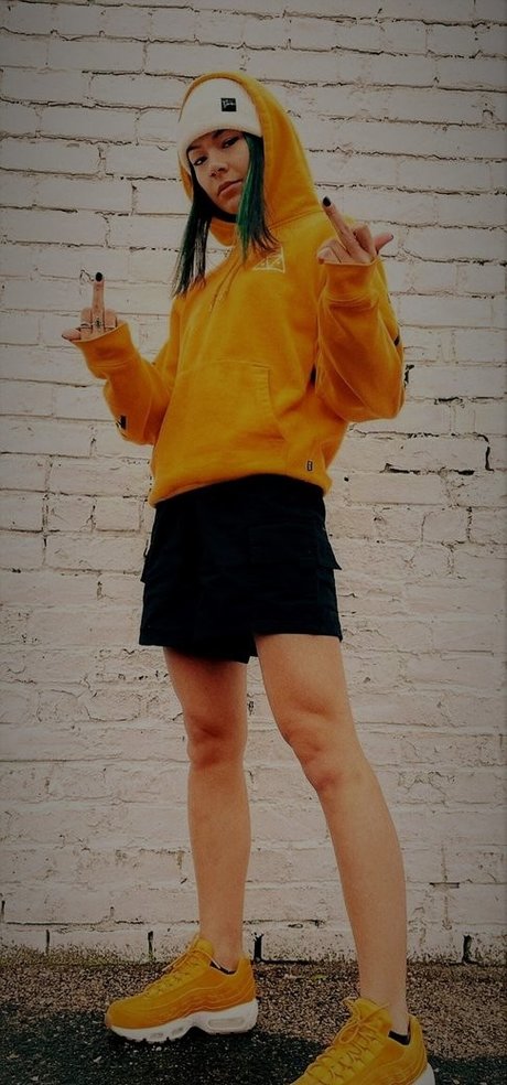 Yellowsnowbb ポルノスター 高品質 画像