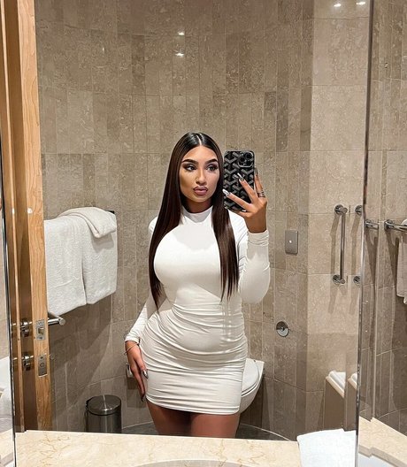 アナルコスプレオンリーファンズ ヌード 写真