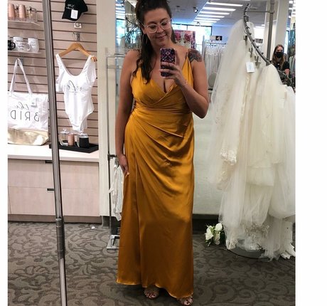 大学のアジア人オンリーファンズ 無料セックス 写真