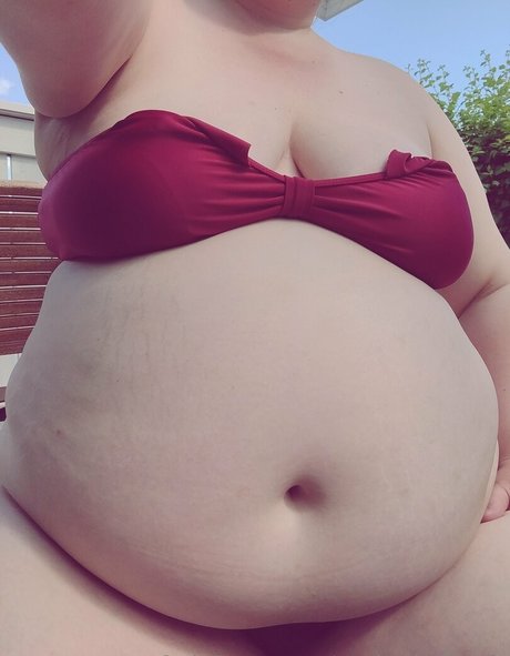 pudgebellyofc 完璧な女優 画像