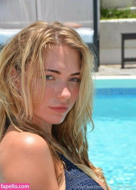 金髪の筋肉オンリーファンズ 無料ヌード 画像