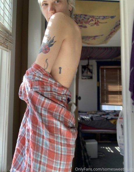 金髪の顔射オンリーファンズ ベスト 写真