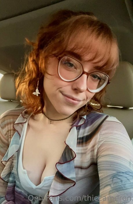 大きなプッシー唇オンリーファンズ ヌード ギャラリー