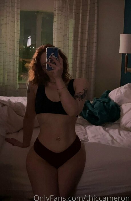 足 マンコ オンリーファンズ ポルノ ギャラリー