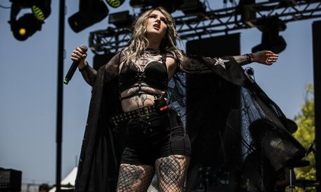 Mothica ヌードモデル 画像