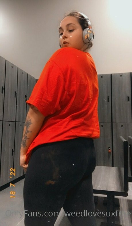 weedlovesuxfree 無料モデル 画像