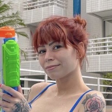 dinhafun ヌードモデル 写真