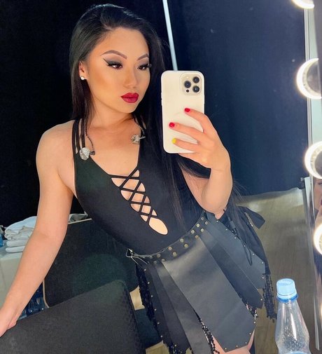 痴女妻オンリーファンズ 無料ポルノ 写真