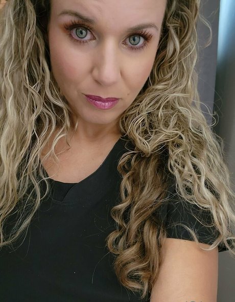 jaci james HD女優 写真