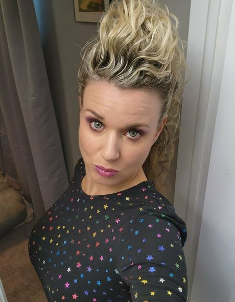 jaci james かわいいモデル アーカイブ