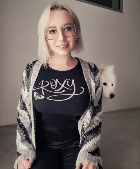 黒檀の指入れオンリーファンズ 無料xxx 画像