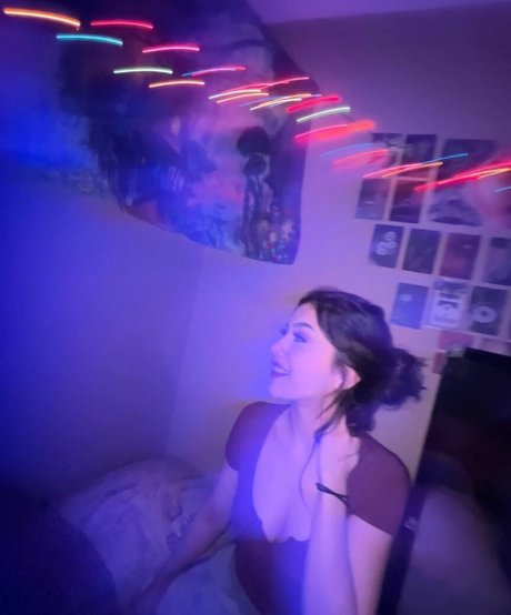 Chlo Poko ヌードモデル 画像