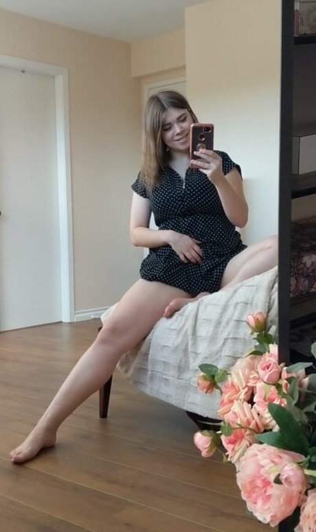 ぽっちゃりブロンドのオンリーファンズ ホットxxx 画像